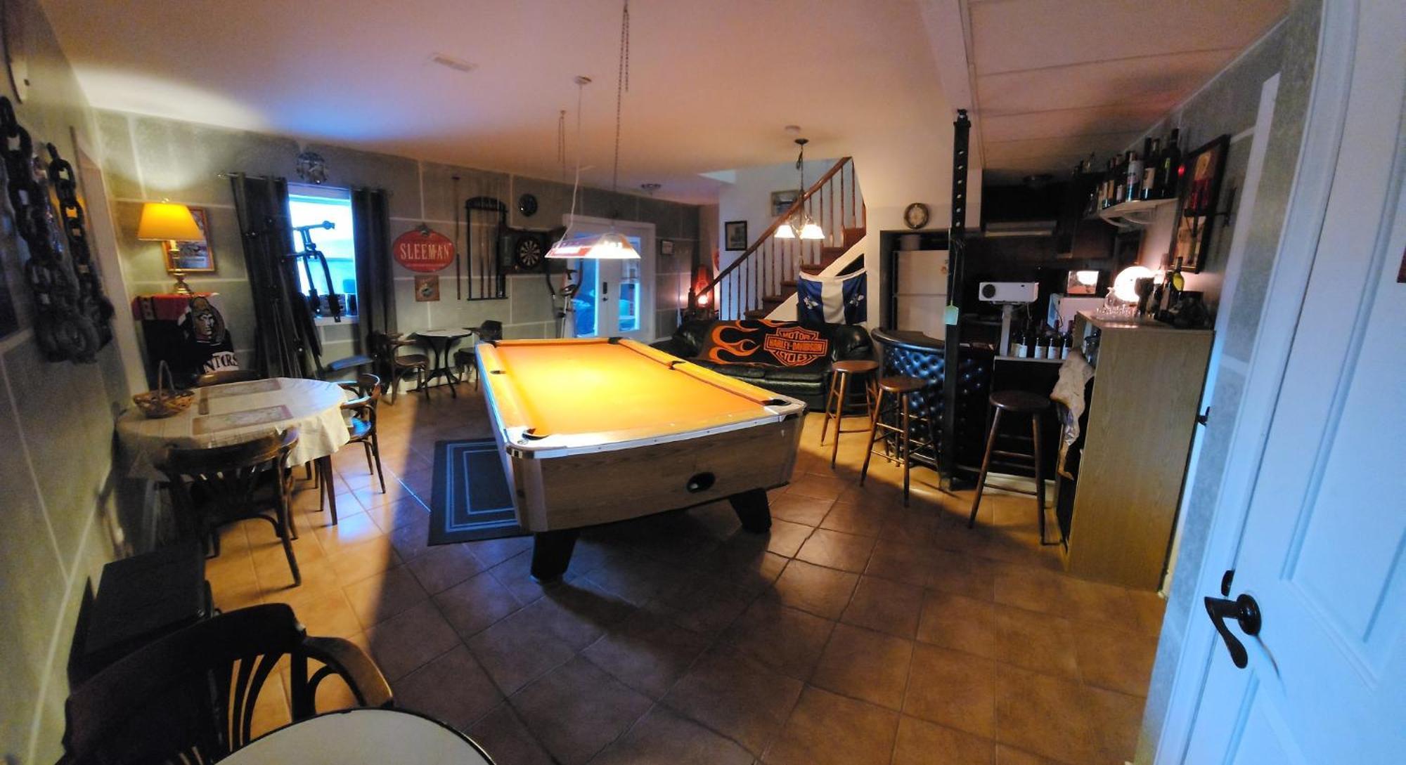 Gîte Le Trésor Caché Bed&Breakfast Chelsea Esterno foto